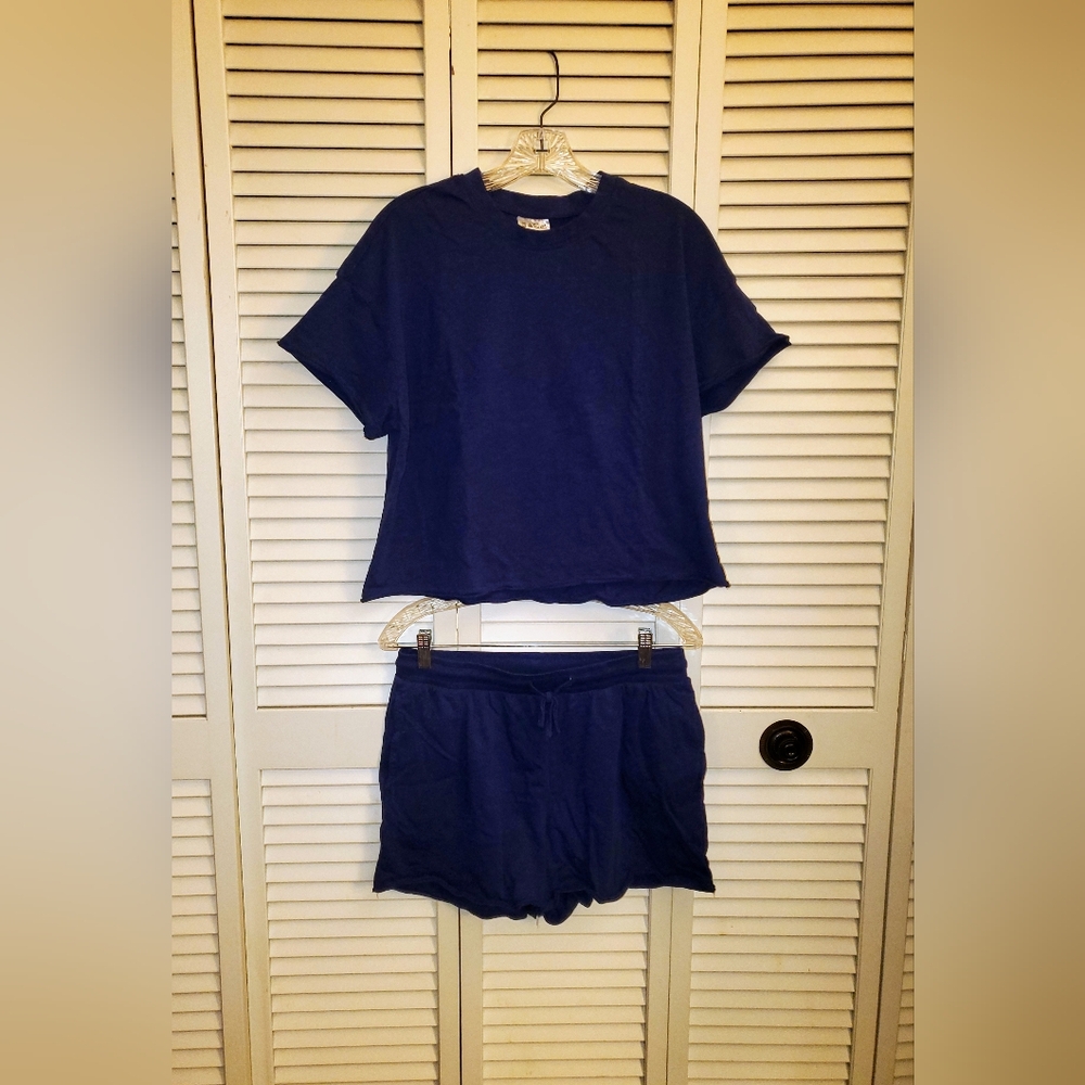 Navy Blue T-Shirt and Shorts Set Size Medium